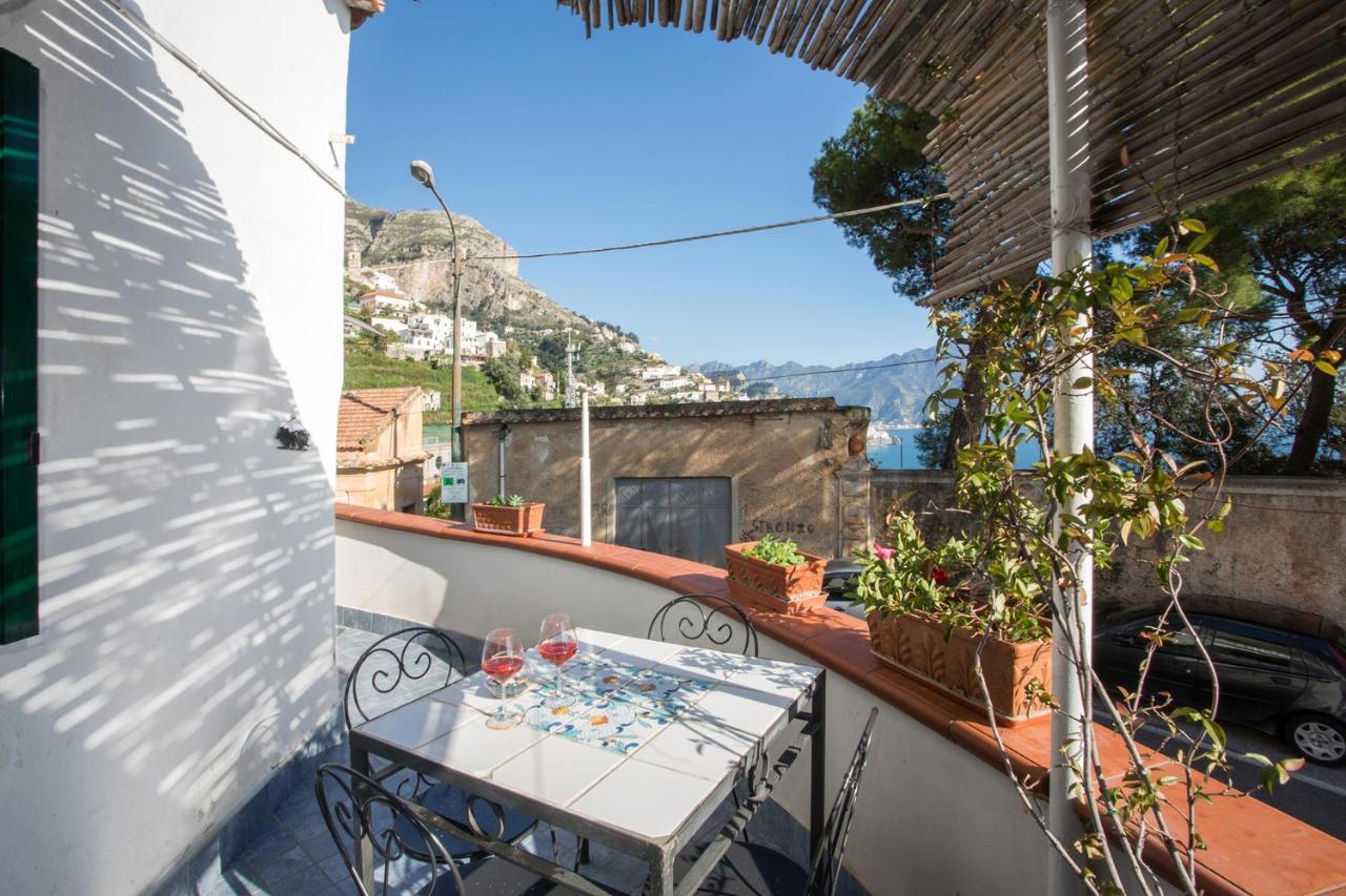 House Sun And Moon Lejlighed Amalfi Eksteriør billede